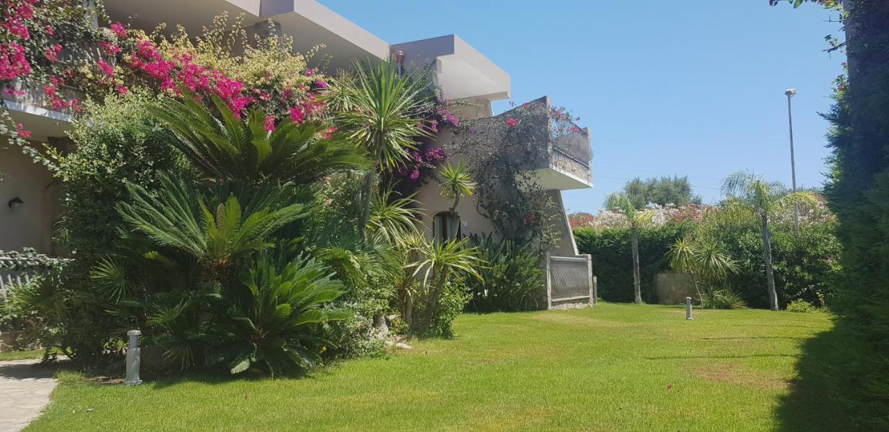 Palm Village Villasimius Ngoại thất bức ảnh
